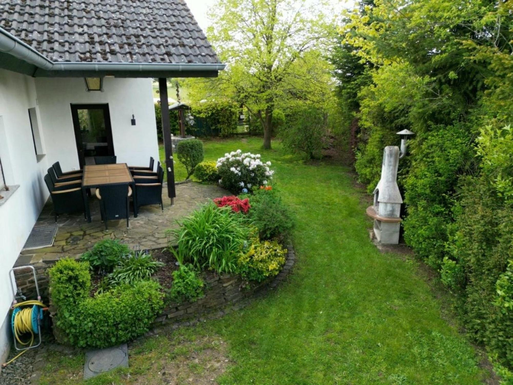 Eifelruh Villa เฮลเลนธาล ภายนอก รูปภาพ